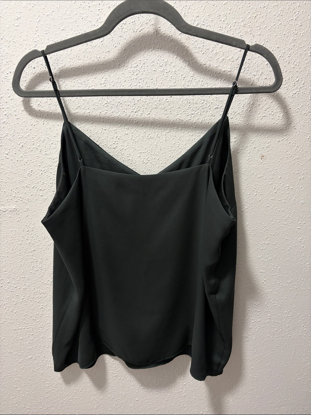 Express Reversable V-Neck Spaghetti Strap Camisole - Picture 2 of 5